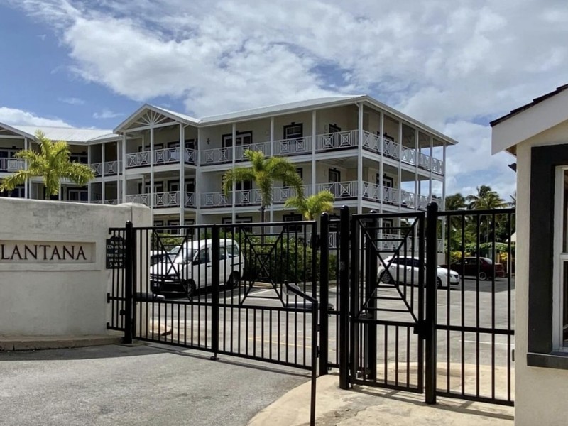 4 bed Beach View, Gated Community For Rent in St. James, - thumb 3